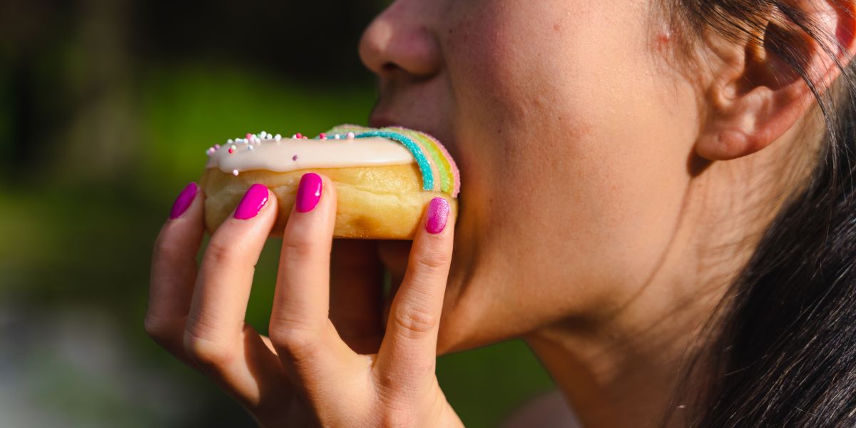 eating donuts